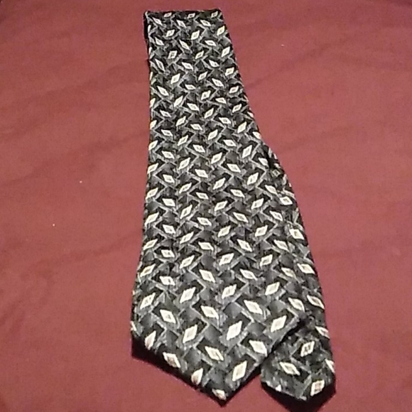 Necktie - Picture 5 of 8